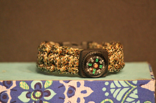 Camo Paracord W/Working Compass