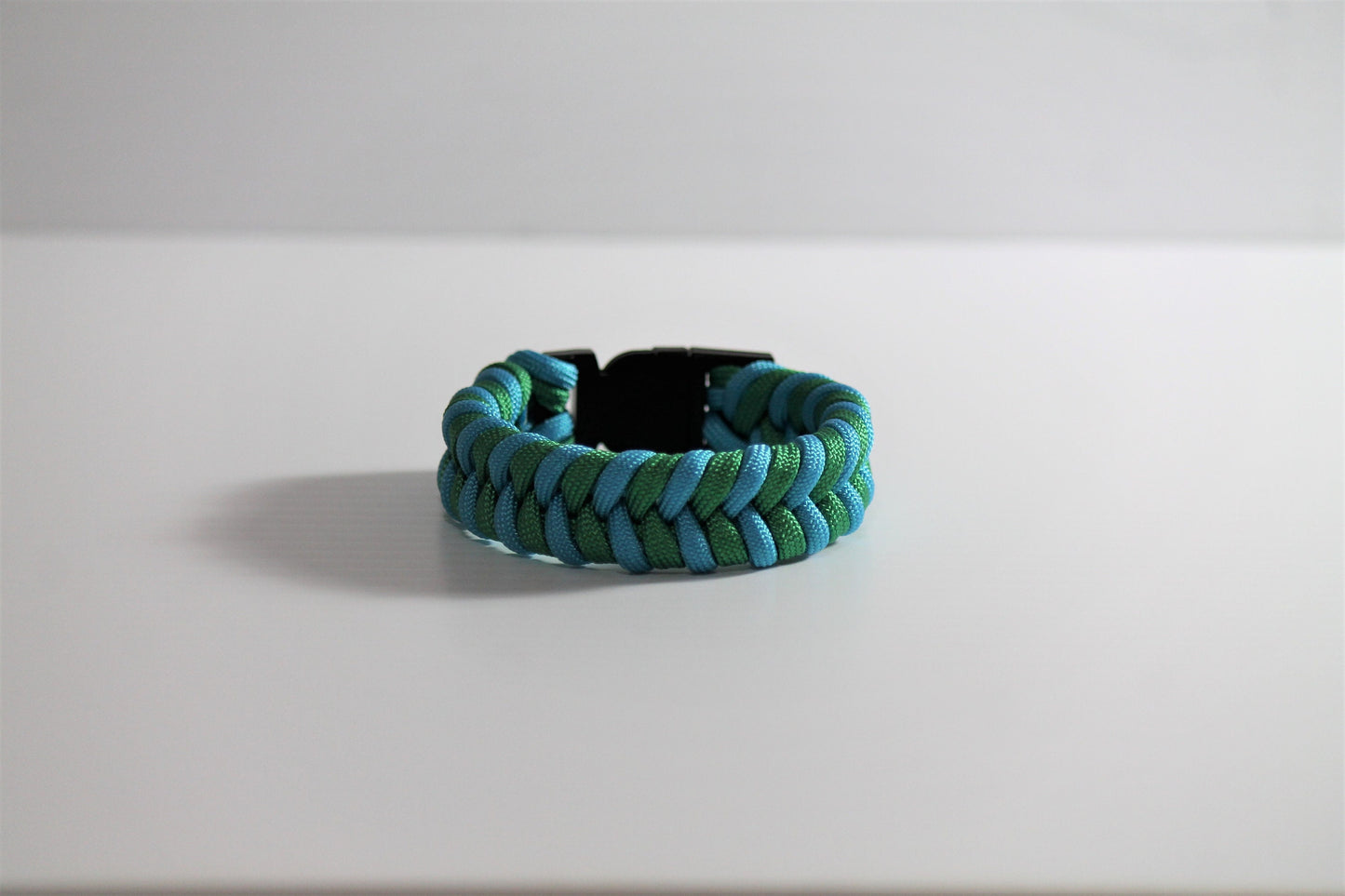 Fishtail Blue and Green Paracord