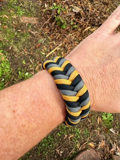 Black, Gold, Gray Go Army Black Knights Paracord Bracelet